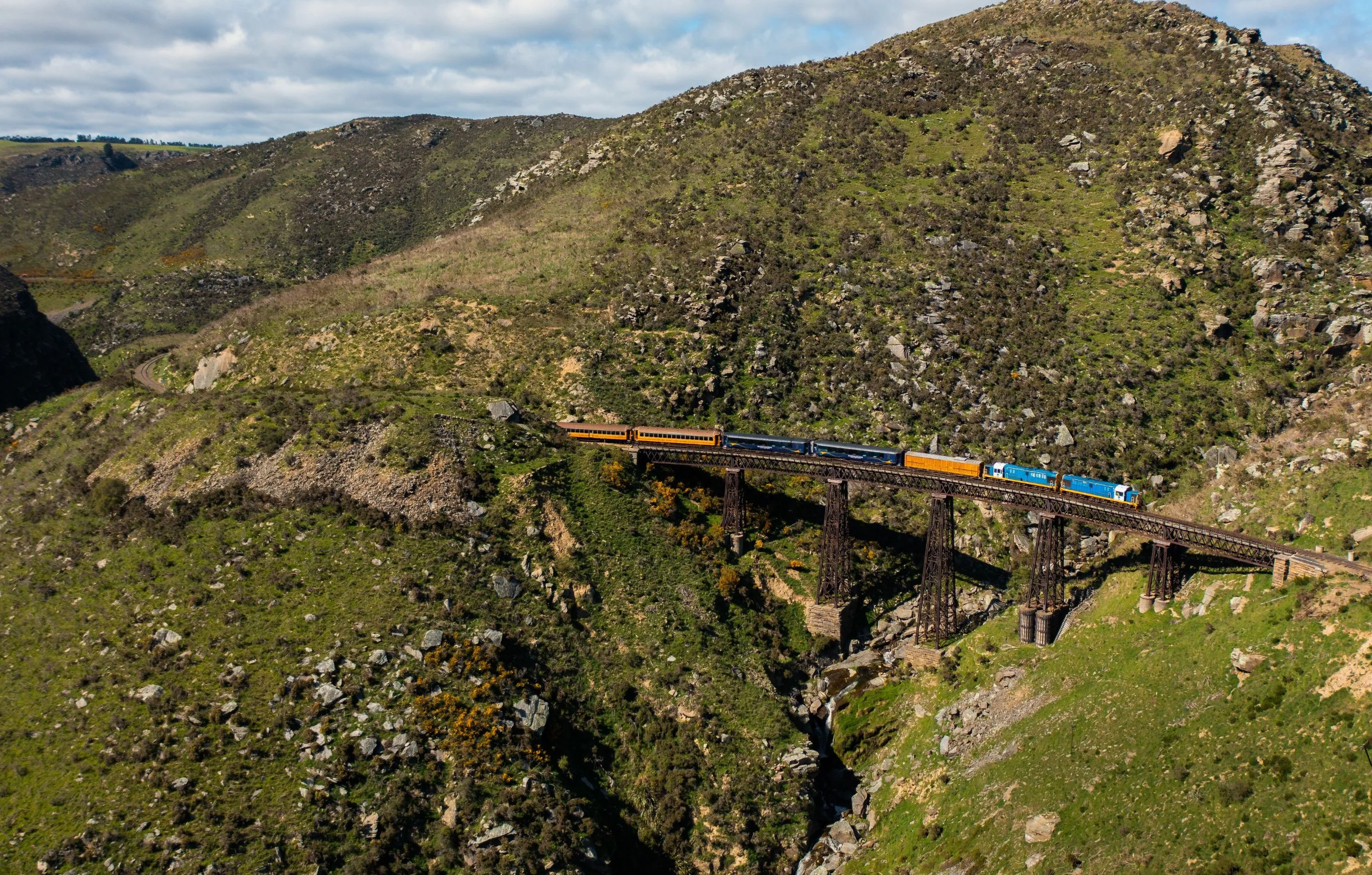Taieri Gorge Train Trip - Otago Dunedin